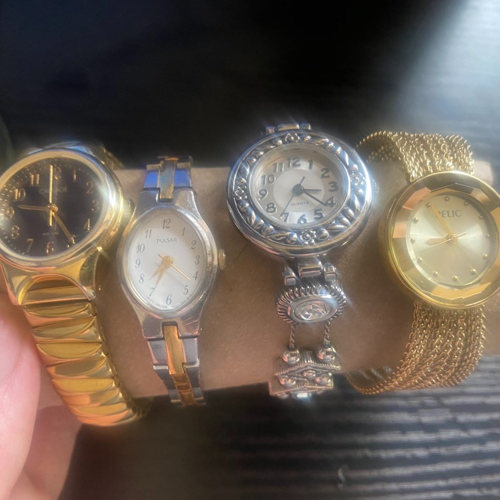 7 Watches